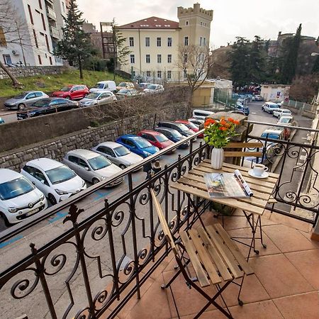 Wien Apartment Rijeka Exteriör bild