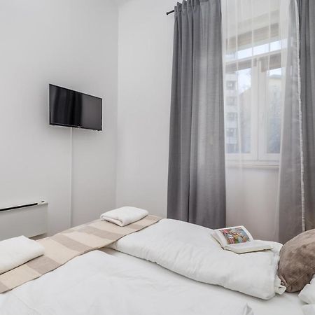 Wien Apartment Rijeka Exteriör bild