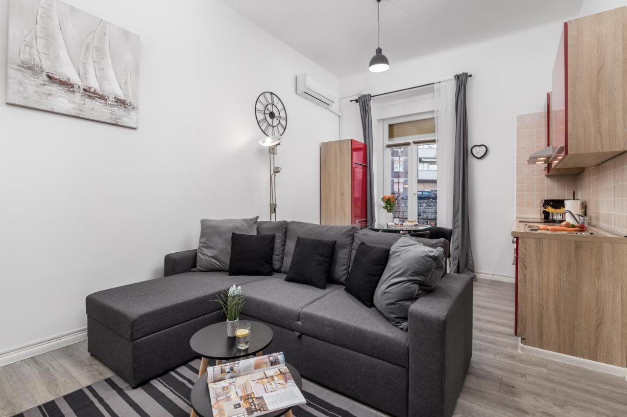 Wien Apartment Rijeka Exteriör bild