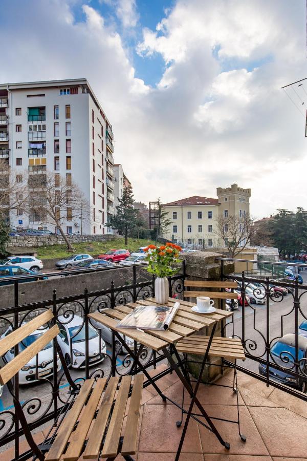 Wien Apartment Rijeka Exteriör bild