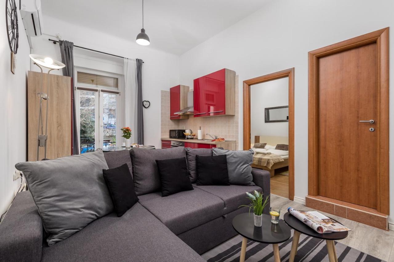 Wien Apartment Rijeka Exteriör bild