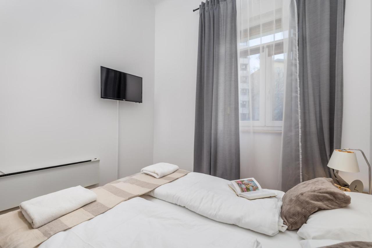 Wien Apartment Rijeka Exteriör bild